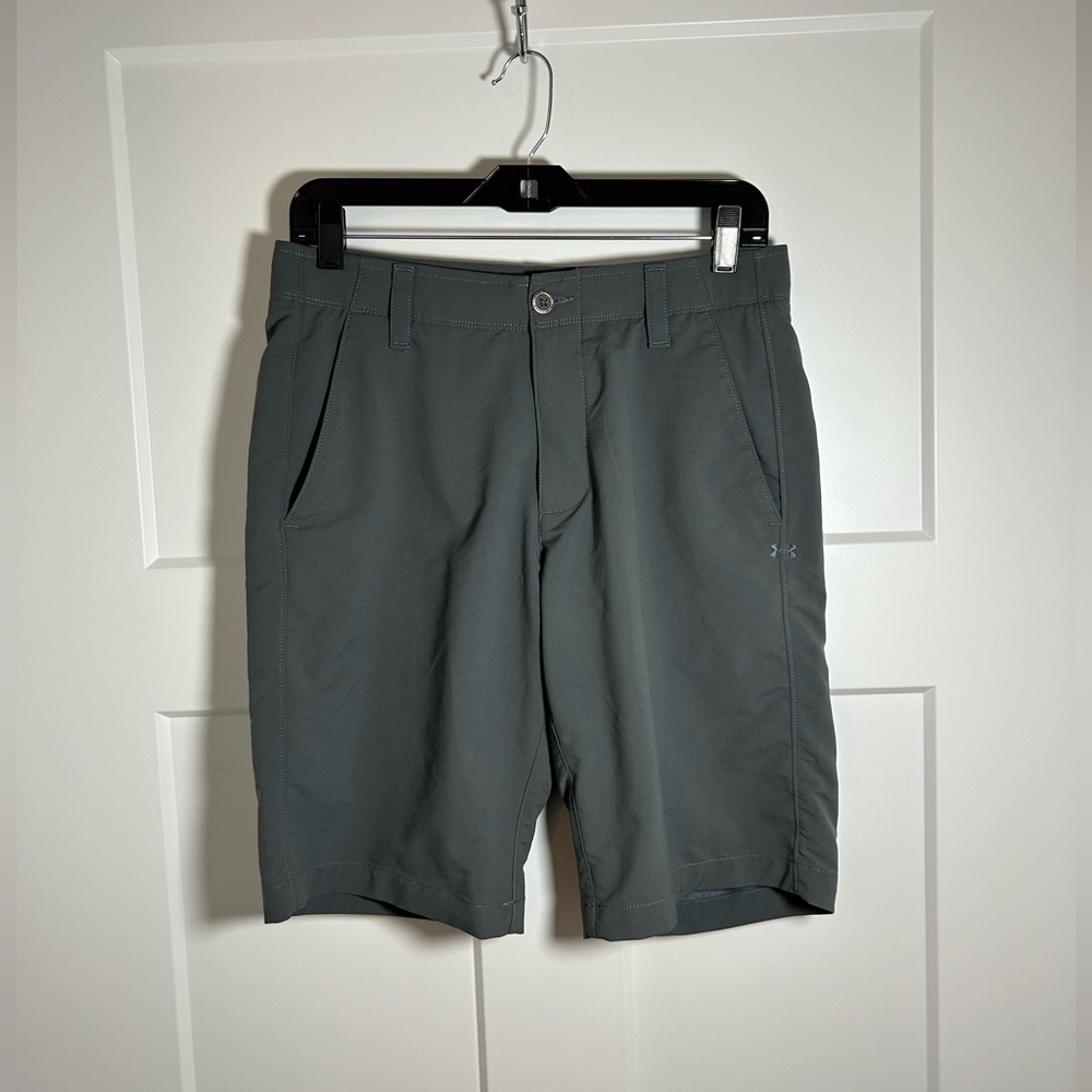 Long/tall Men’s Under Armour golf shorts
